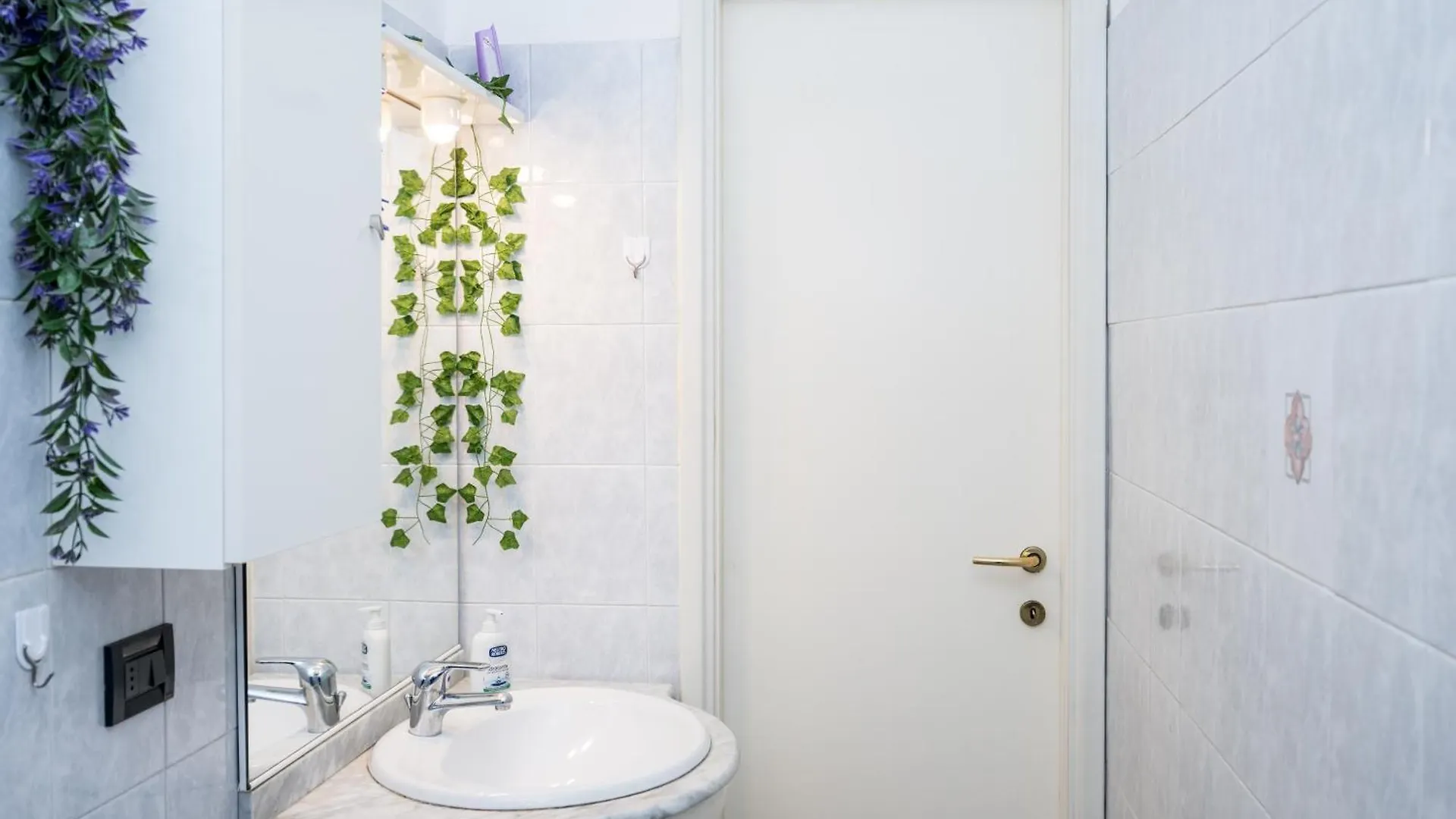 Santa Giulia Forest Design Apartment Milan Italie